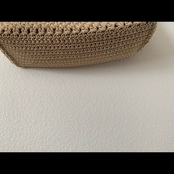 Lina Elegant Tan Crochet Tote Bag - Picture 4 of 7